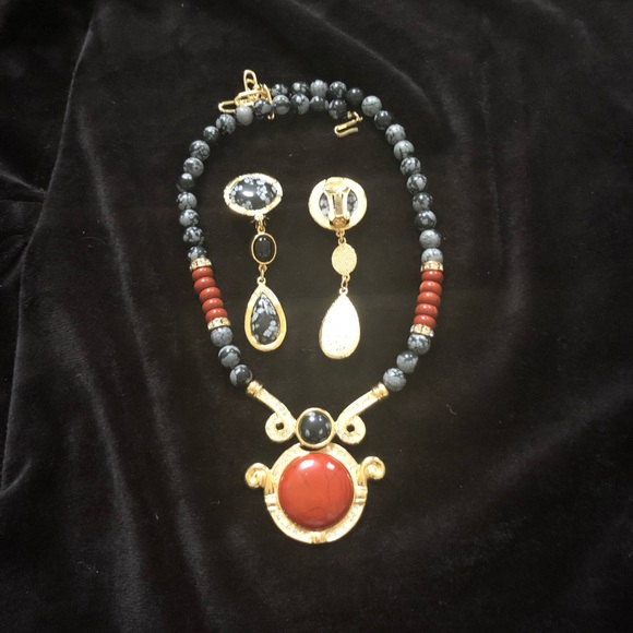 Amazing jasper, carnelian, and rhinestone set. - Picture 3 of 5
